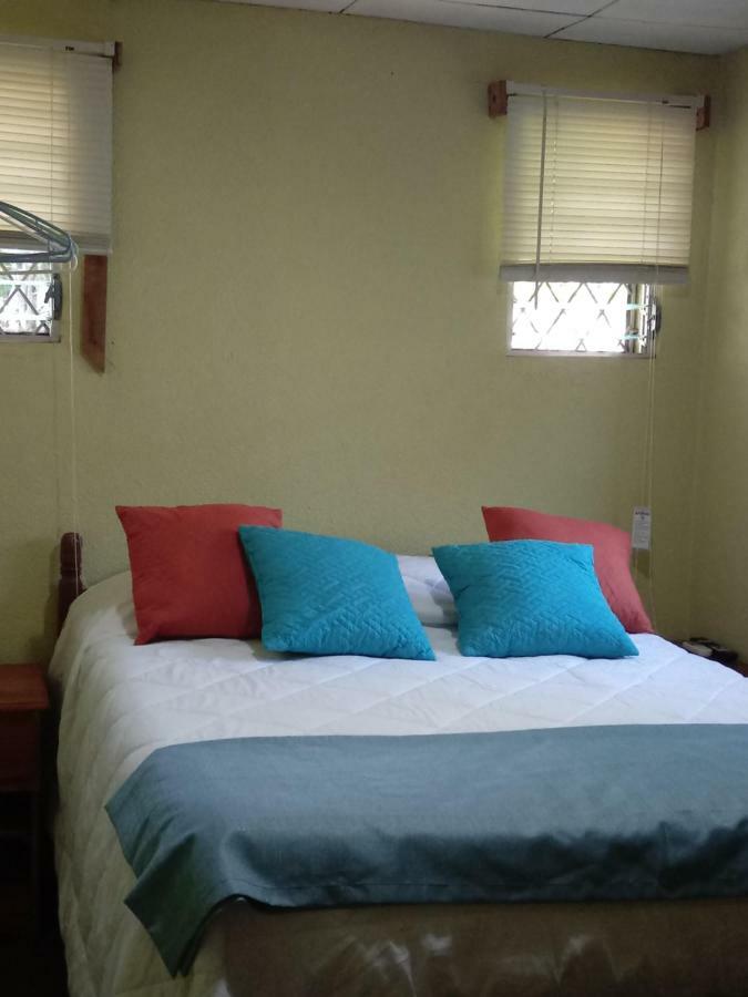 Hostal Casa Los Espinoza Managua Dış mekan fotoğraf